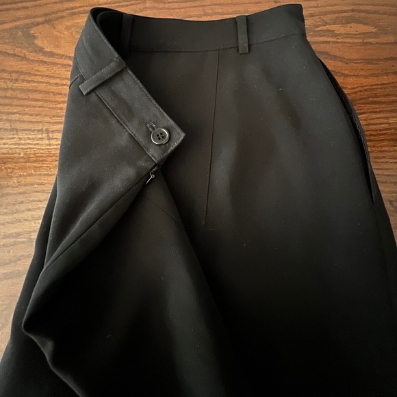 Astra Classic Golf/Tennis Skirt w/Shorts Skort Microfiber Black - Size 10 - Picture 4 of 7